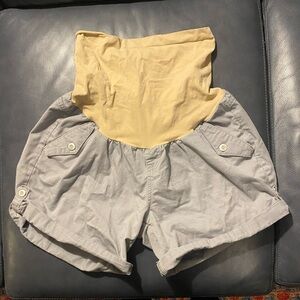 Motherhood Maternity Large Gray Shorts